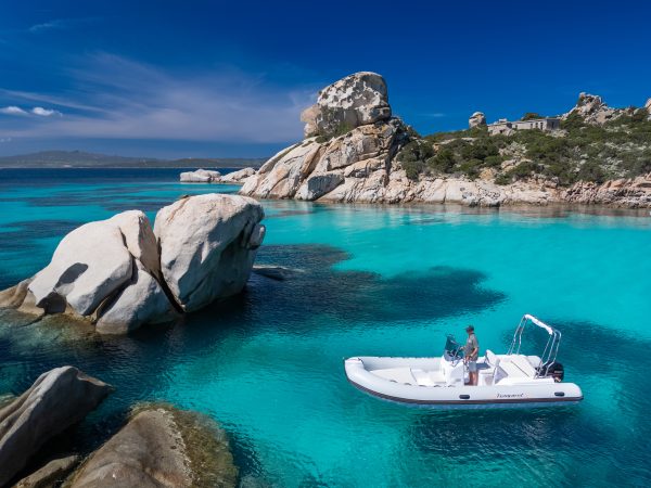 Gommone 625 in locazione senza conducente - immagine 2